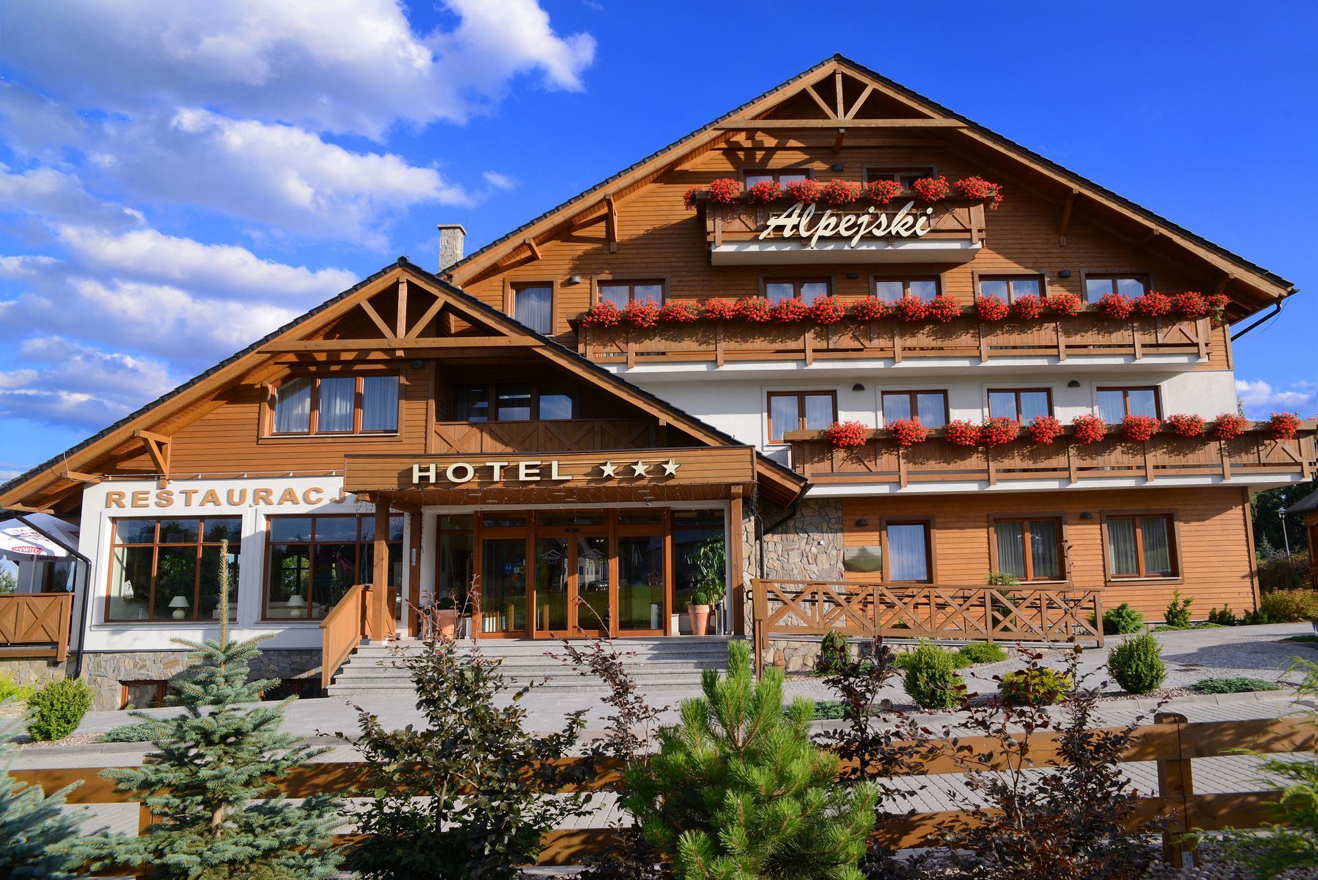 Hotel Alpejski*** — Hotel Konferencyjny w Karpacz