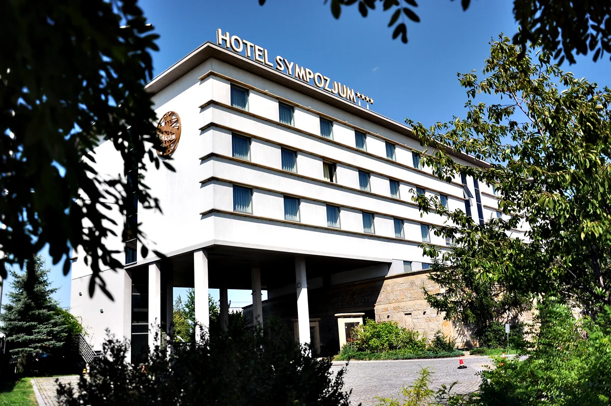 Zakrzówek Konferencje i Eventy / Sympo Apartments (dawniej Hotel Sympozjum Kraków) — Conference Hotel w Krakow