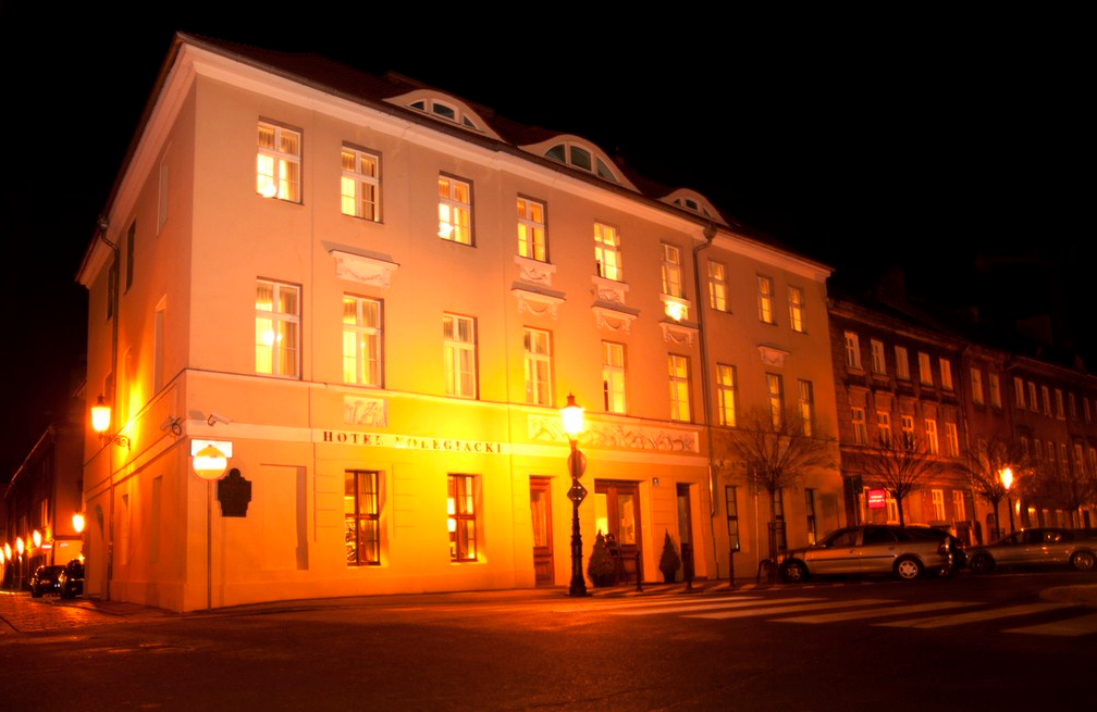 Hotel Kolegiacki**** — Hotel Konferencyjny w Poznań