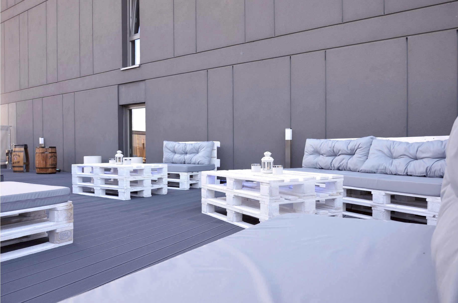 Horizon + Patio