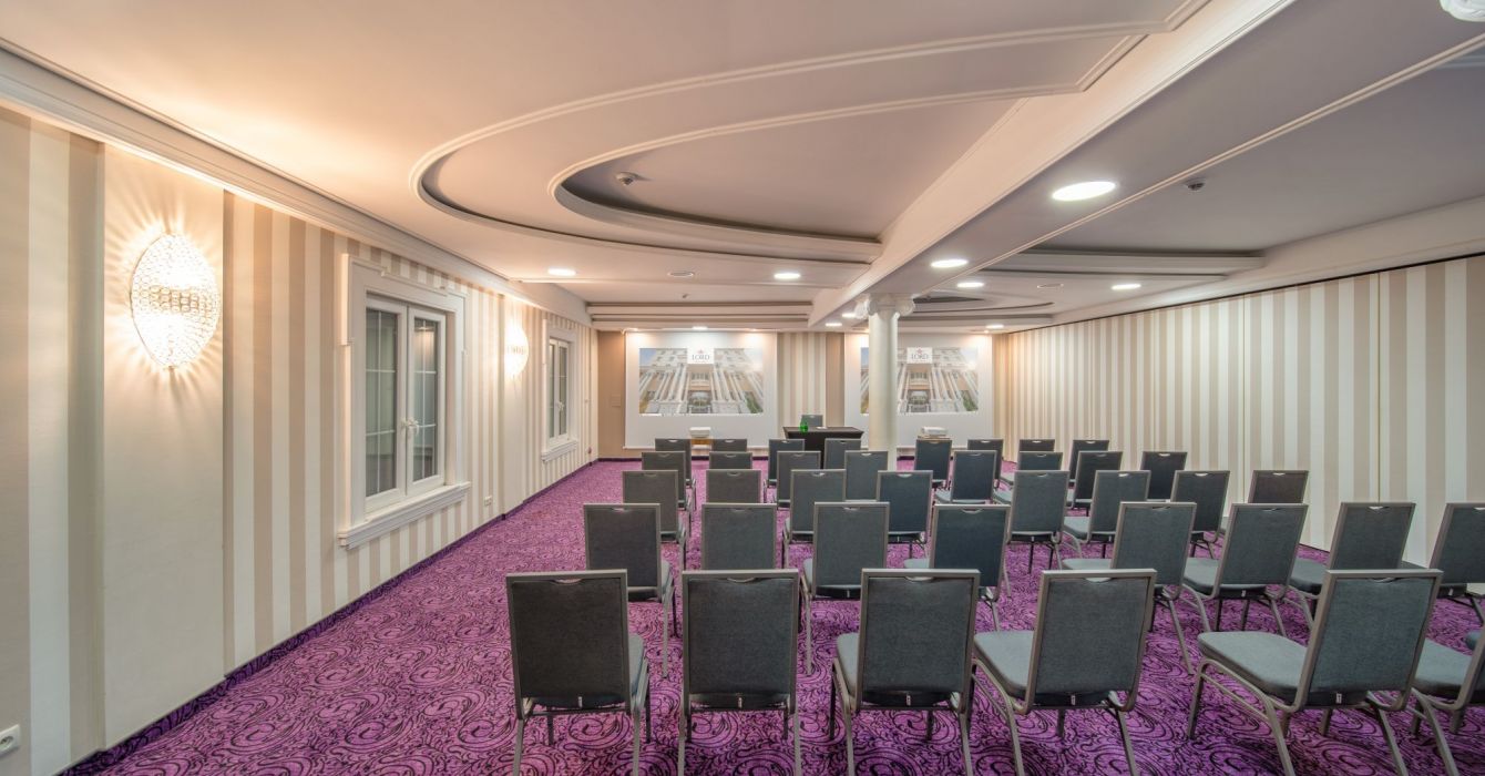 Sala Lustrzana II