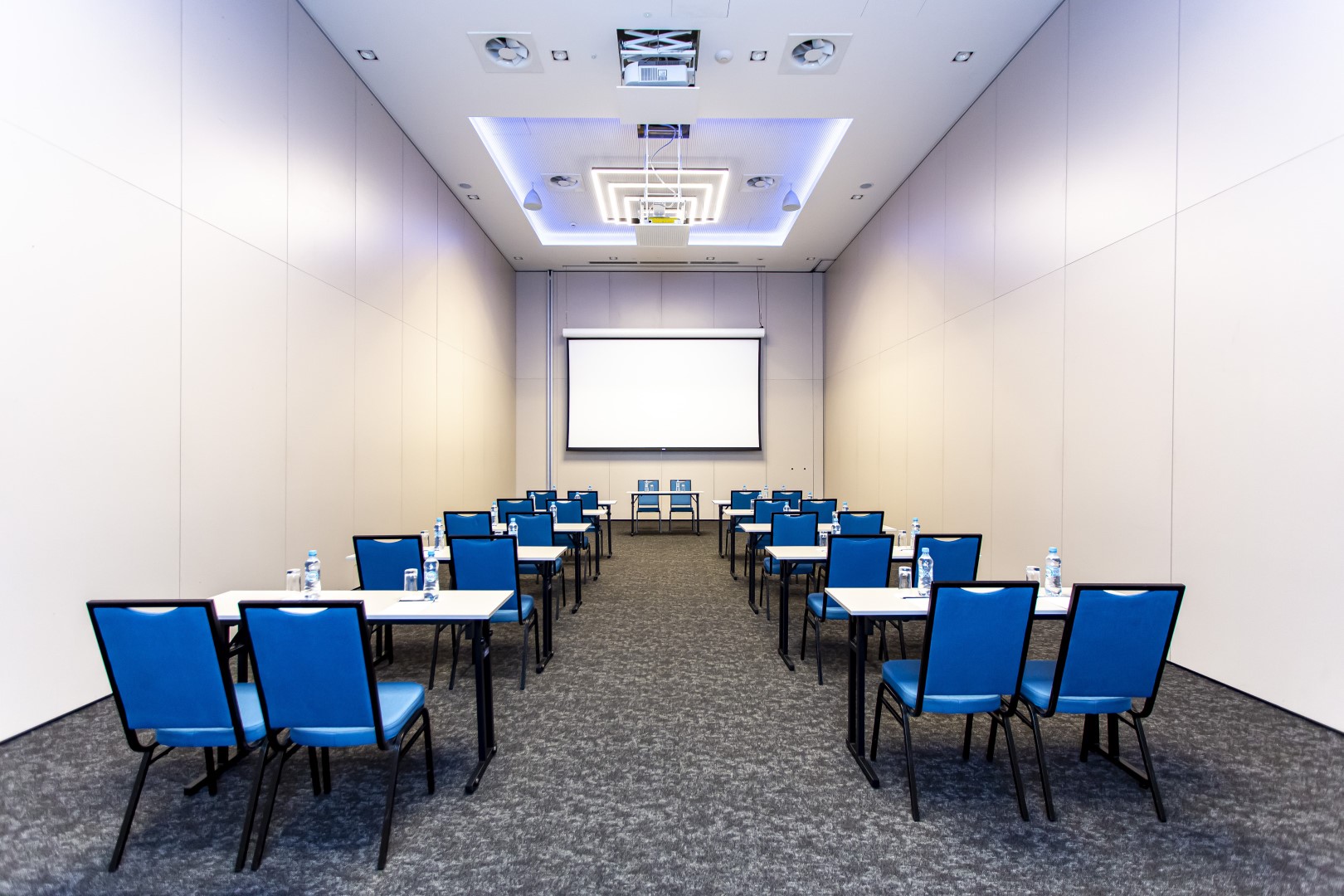 Sala Fuksja 2