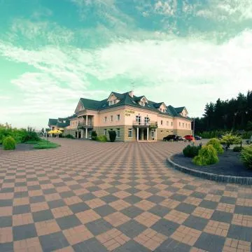 Hotel Gloria*** — Conference Hotel w Przemysl