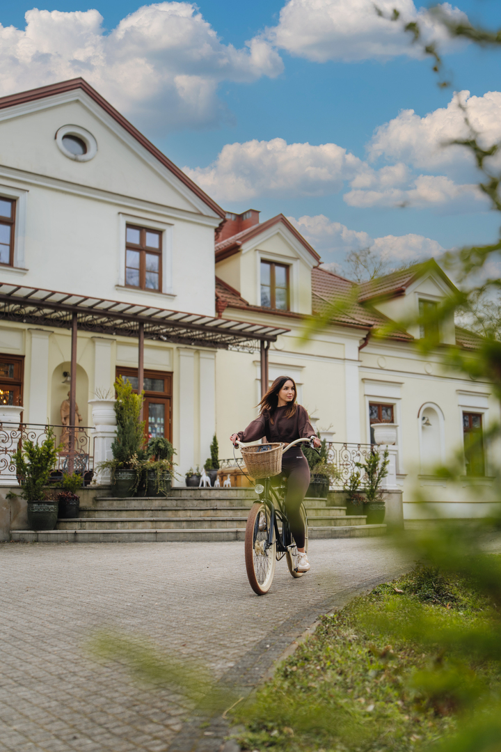 Dwór Prezydencki***** Boutique Hotel & Spa — Hotel Konferencyjny w Tarnów