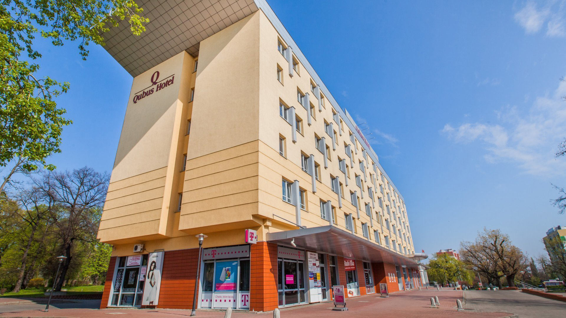 Qubus Hotel Głogów — Hotel Konferencyjny w Głogów