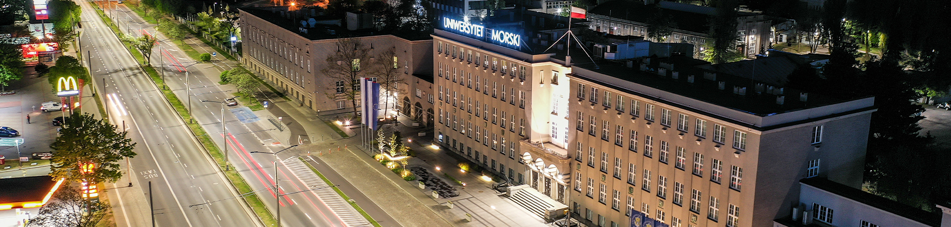 Uniwersytet Morski w Gdyni — Hotel Konferencyjny w Gdynia