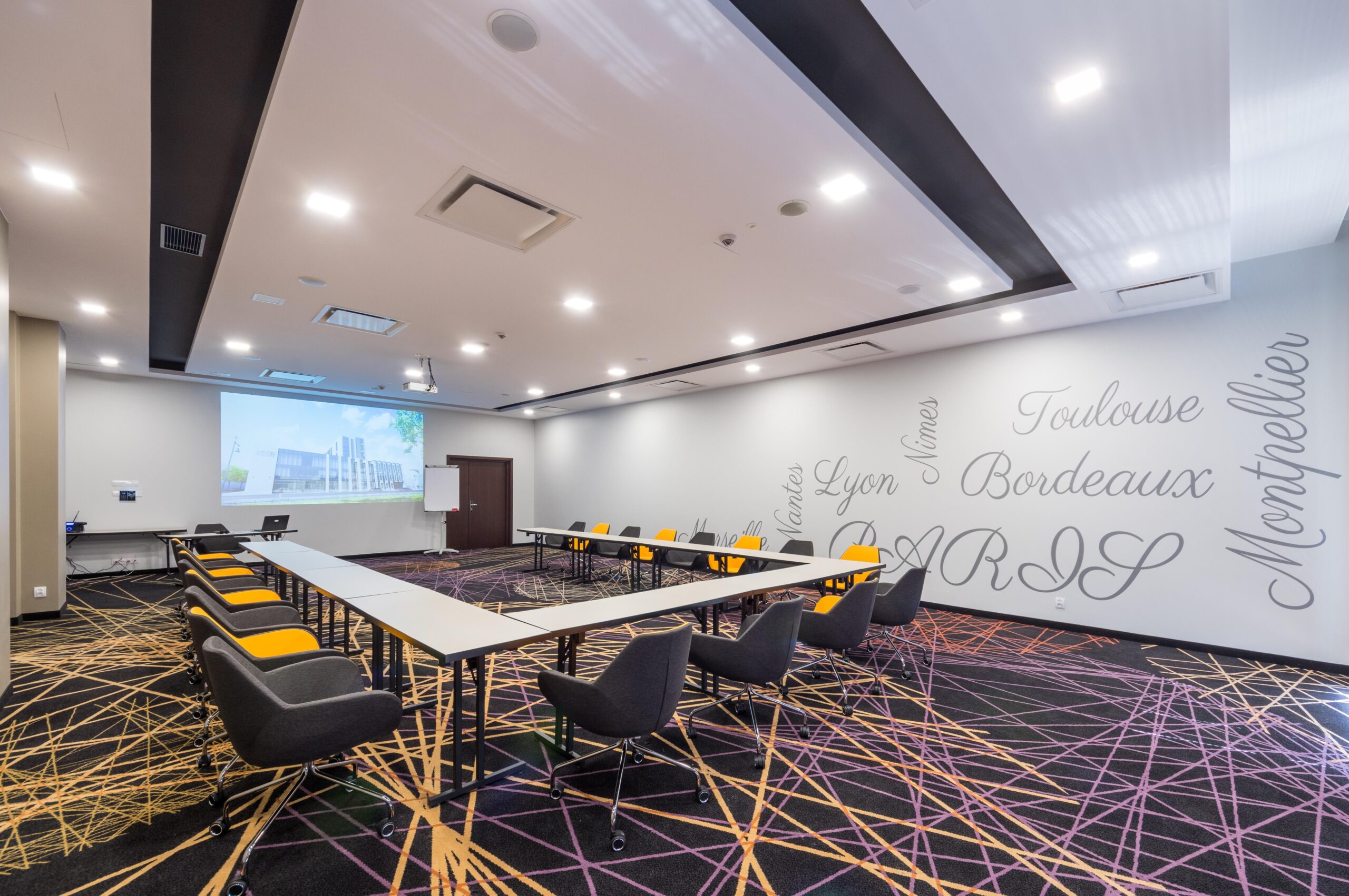 Hotel Ambasador Premium — Hotel Konferencyjny w Łódź