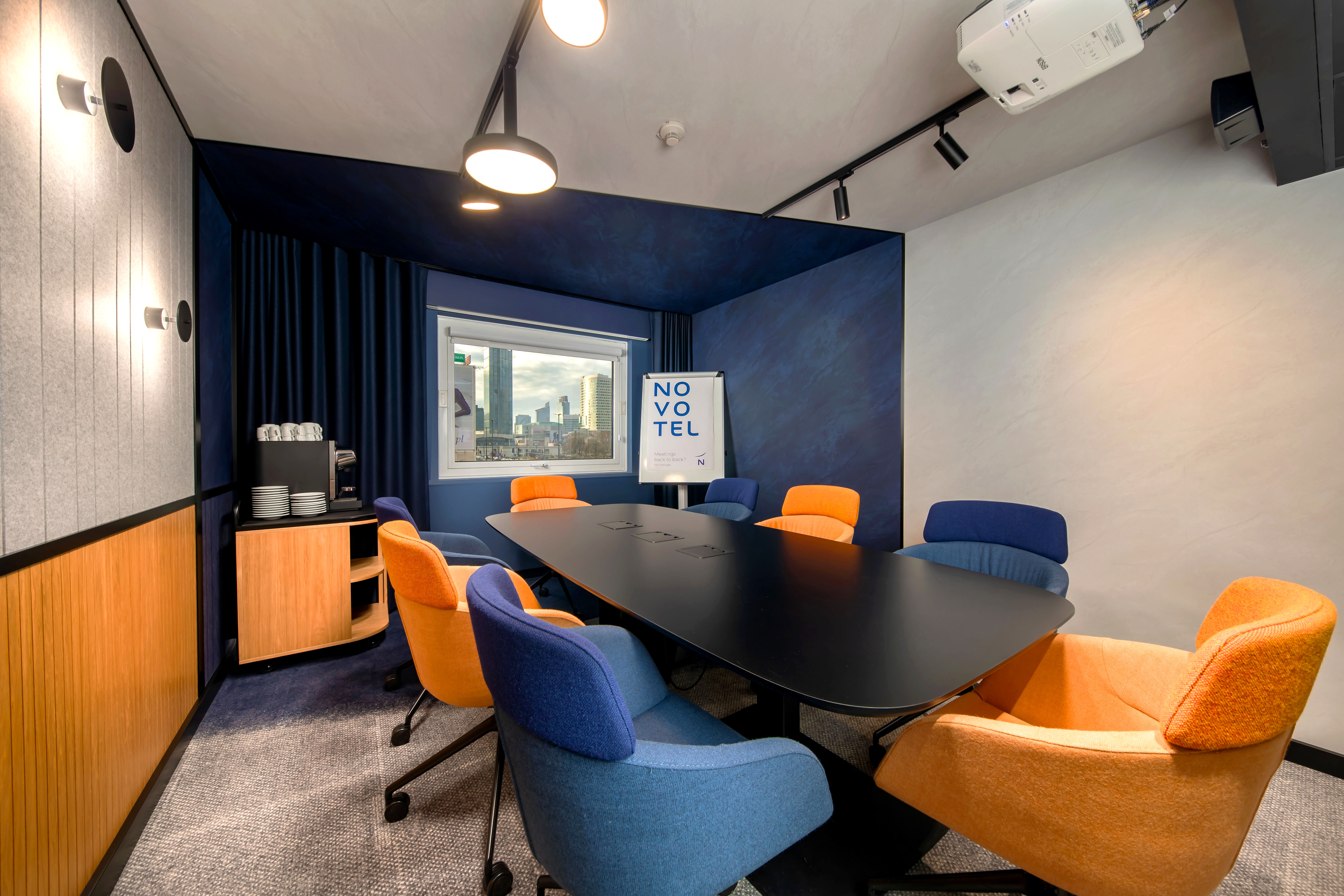Boardroom 102-107