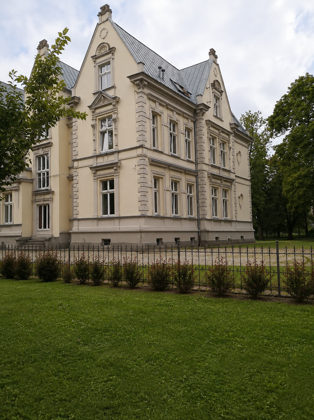 Hotelik Senator*** Zielona Góra — Hotel Konferencyjny w Zielona Góra