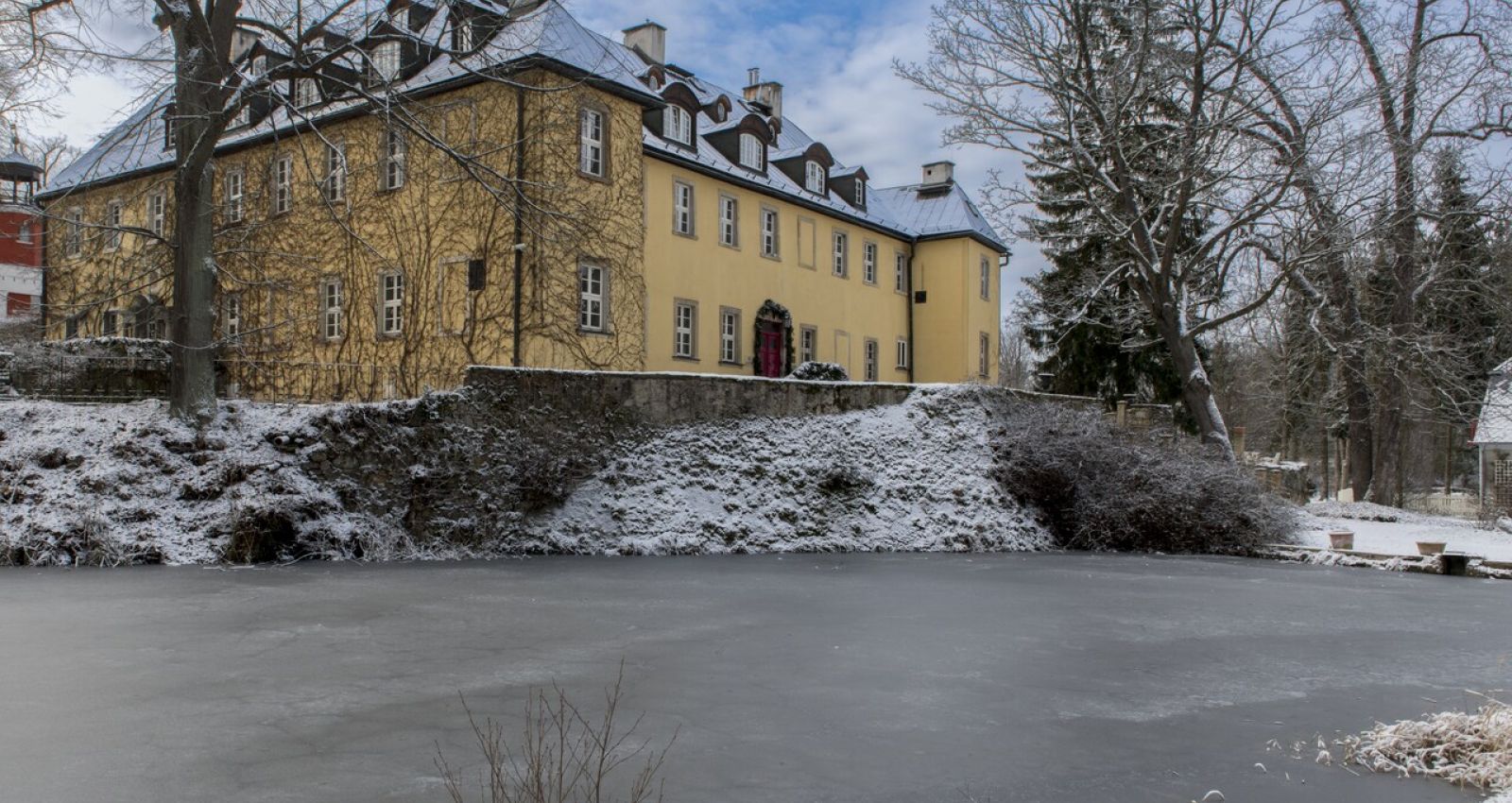 Hotel Pałac Staniszów — Unique Venue w Jelenia Gora