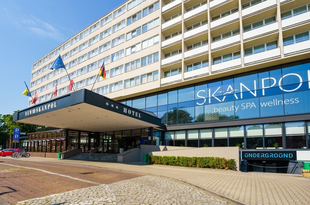 Hotel New*** Skanpol — Hotel Konferencyjny w Kołobrzeg