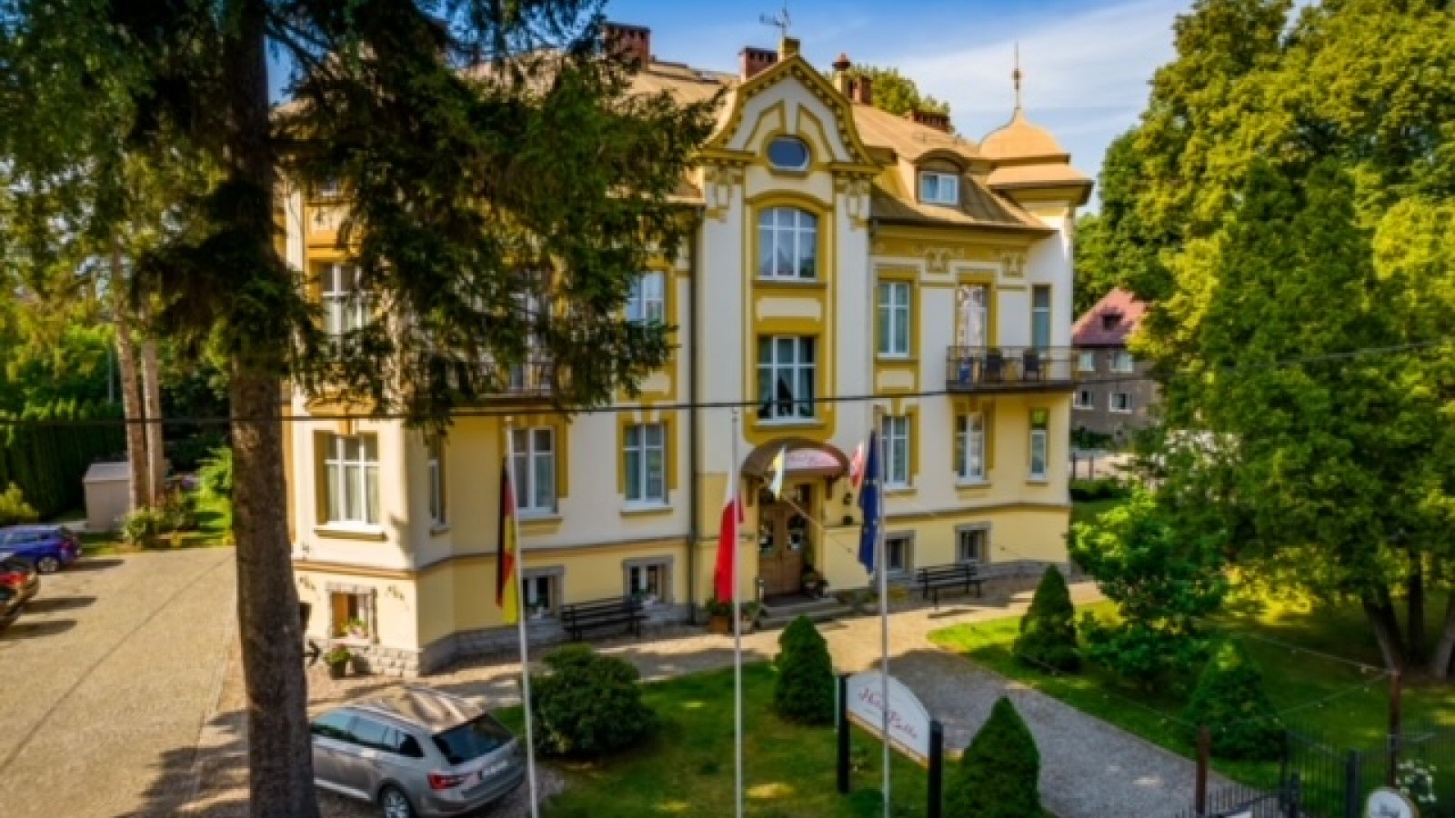 Hotel Bella*** — Hotel Konferencyjny w Jelenia Góra